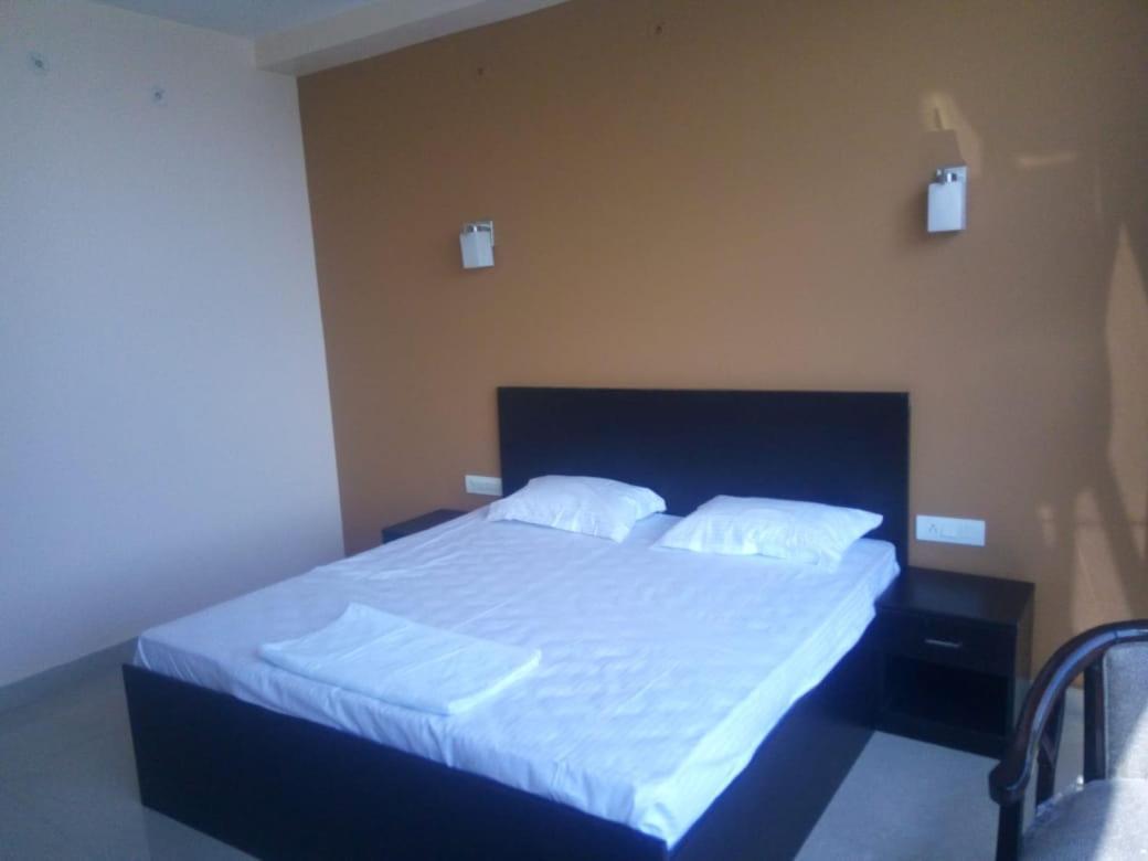Hotel-78 Pithorāgarh Екстериор снимка