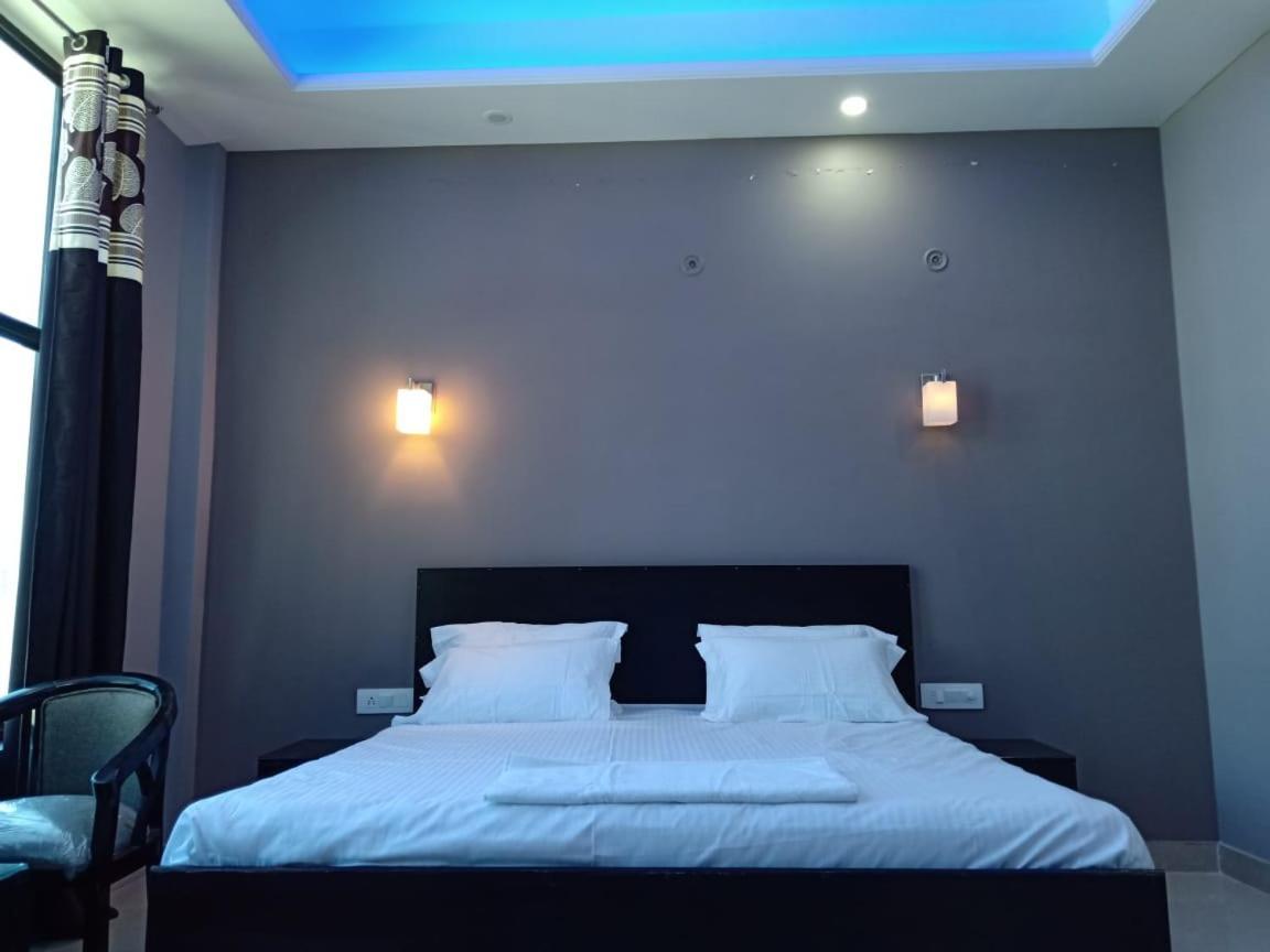 Hotel-78 Pithorāgarh Екстериор снимка