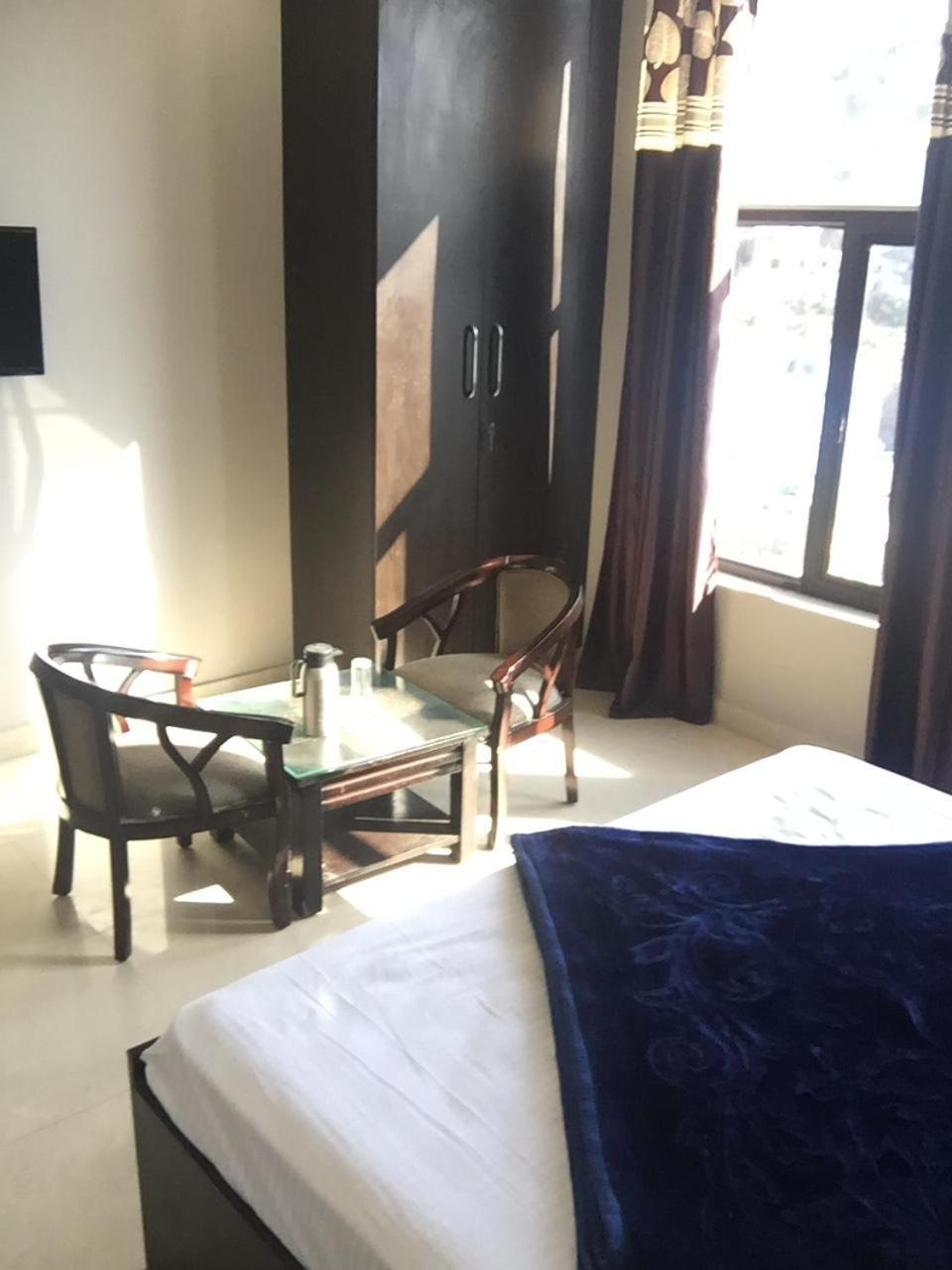 Hotel-78 Pithorāgarh Екстериор снимка