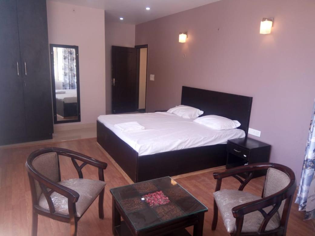 Hotel-78 Pithorāgarh Екстериор снимка