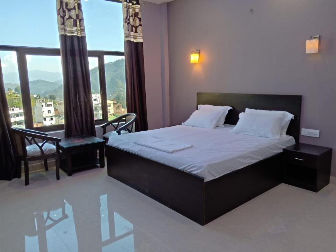 Hotel-78 Pithorāgarh Екстериор снимка