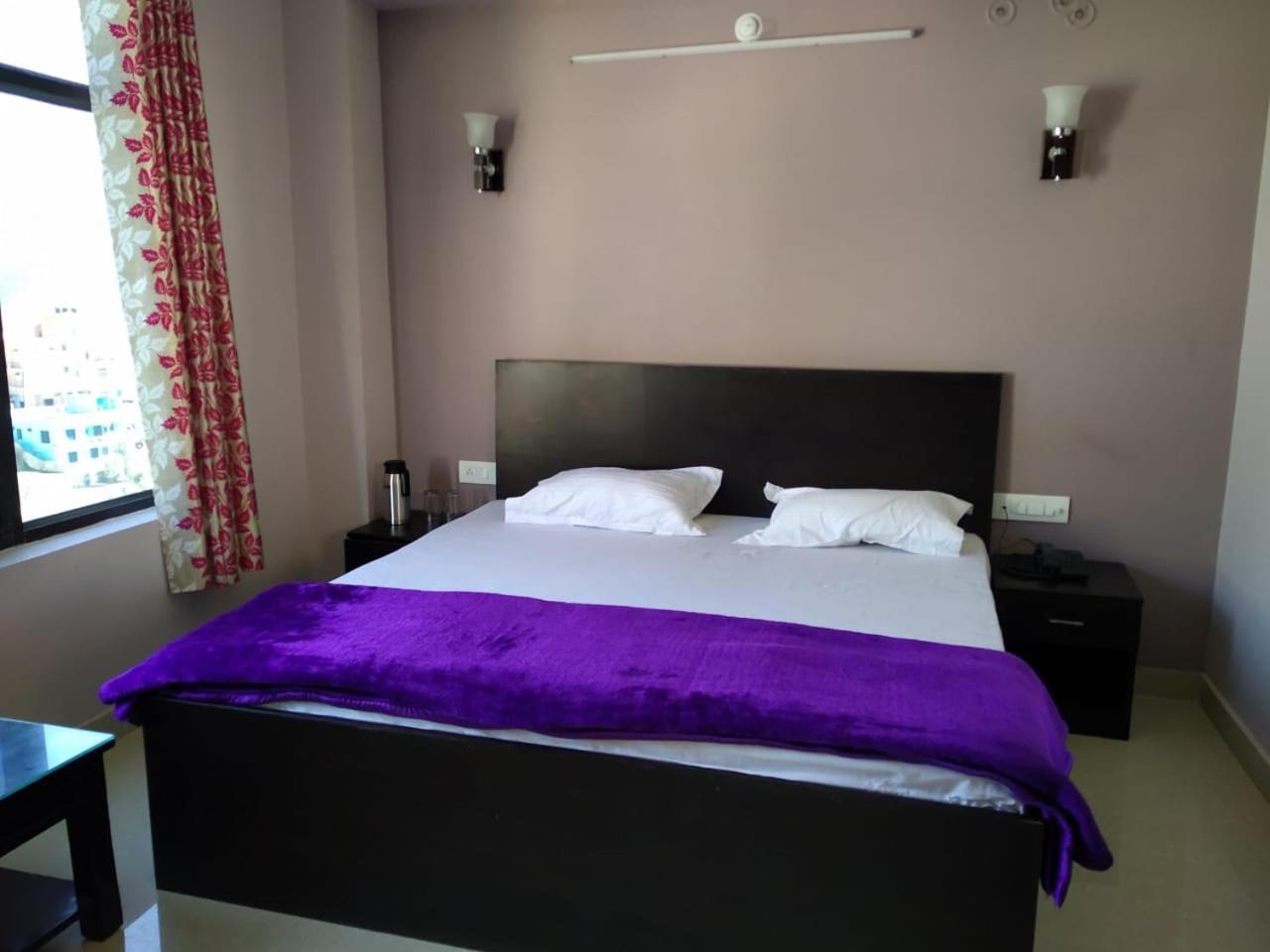 Hotel-78 Pithorāgarh Екстериор снимка
