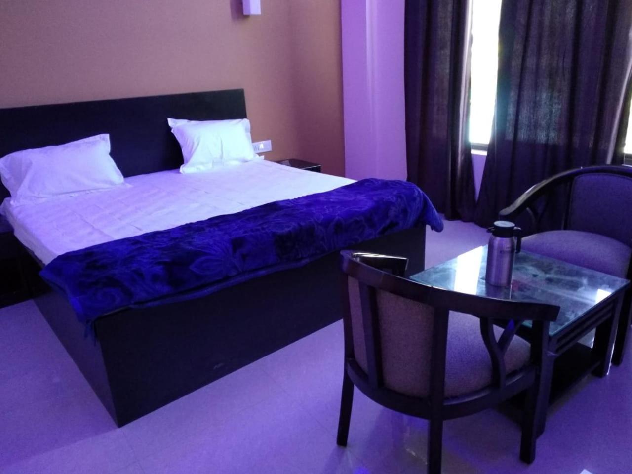 Hotel-78 Pithorāgarh Екстериор снимка